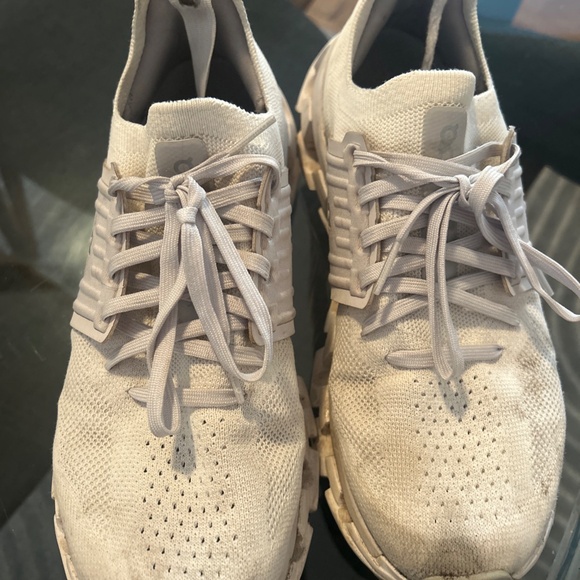 ON RUNNING CLOUDSWIFT 3 Women’s Athletic Running Training Shoes Size 9 M, White - Picture 2 of 13